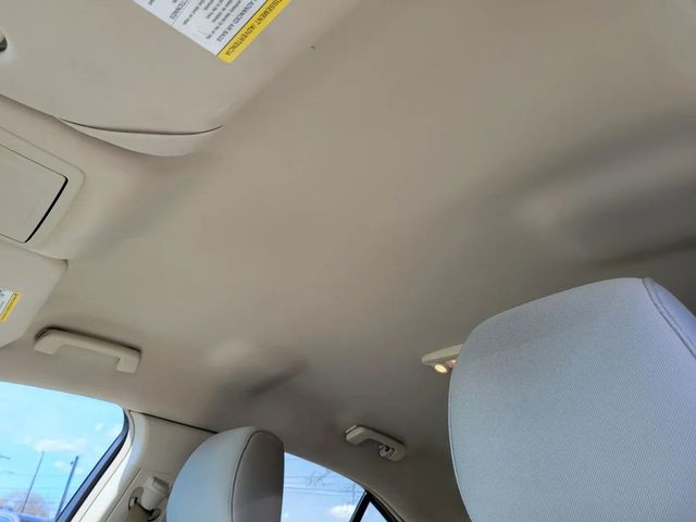 2017 Ford Taurus SE Sedan 4D - 23012266 - 27