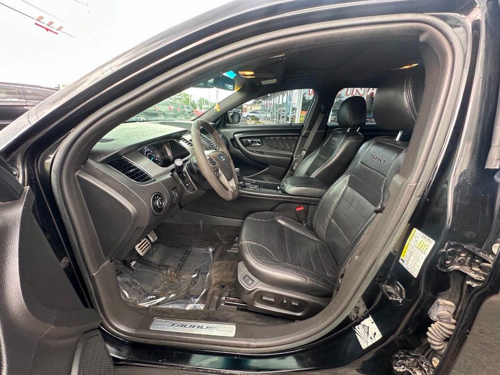 2017 Ford Taurus SHO AWD - 22899818 - 10