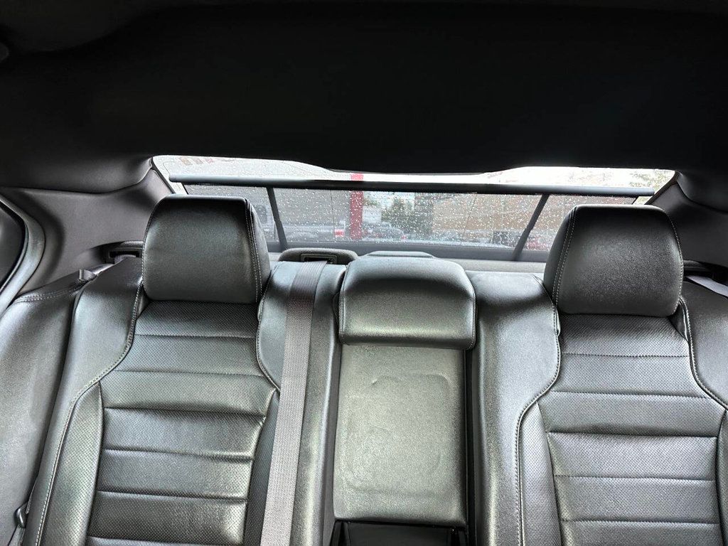 2017 Ford Taurus SHO AWD - 22899818 - 35