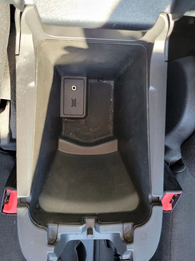 2017 Ford Transit Connect Cargo XLT Van 4D - 22982668 - 25