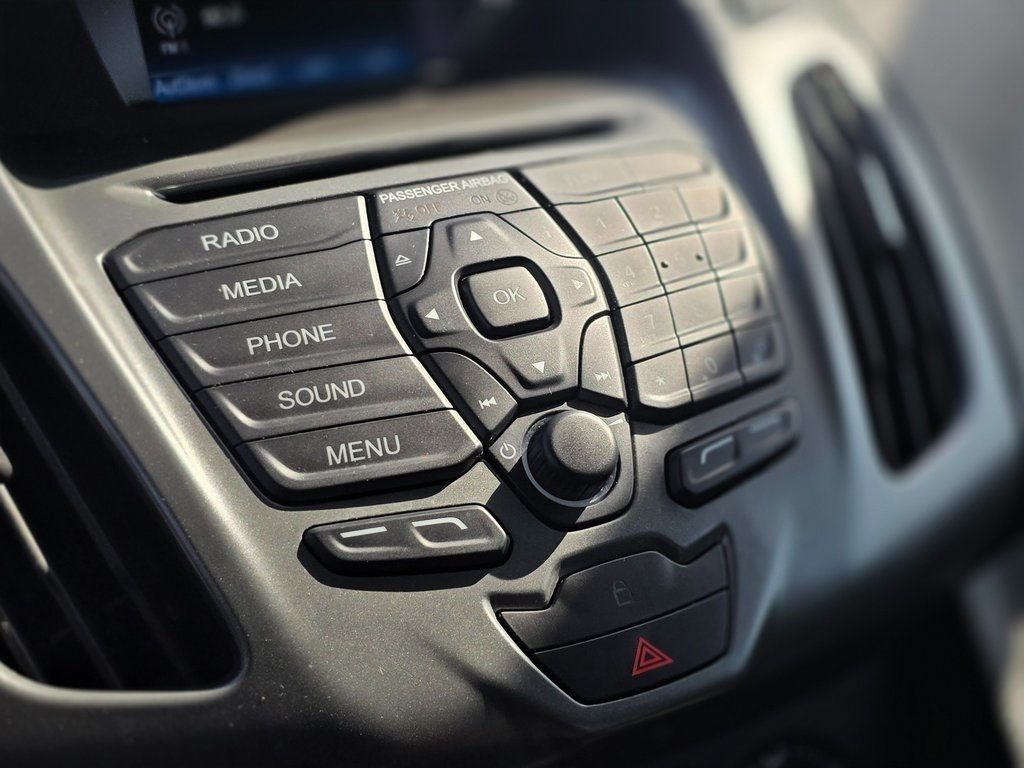 2017 Ford Transit Connect Van XL LWB w/Rear Symmetrical Doors - 22978680 - 25