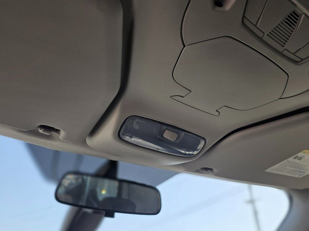 2017 Ford Transit Connect Van XL LWB w/Rear Symmetrical Doors - 22978680 - 32