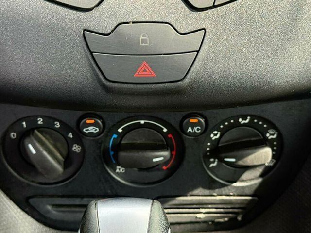 2017 Ford Transit Connect Van XL LWB w/Rear Symmetrical Doors - 23003598 - 21