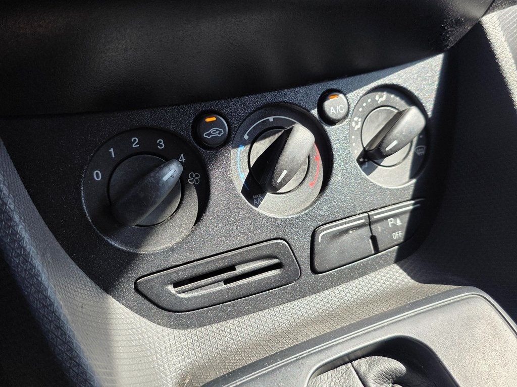 2017 Ford Transit Connect Van XL SWB w/Rear Symmetrical Doors - 22907334 - 25