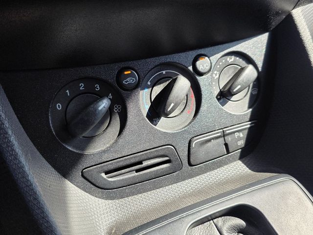 2017 Ford Transit Connect Van XL SWB w/Rear Symmetrical Doors - 22907334 - 25