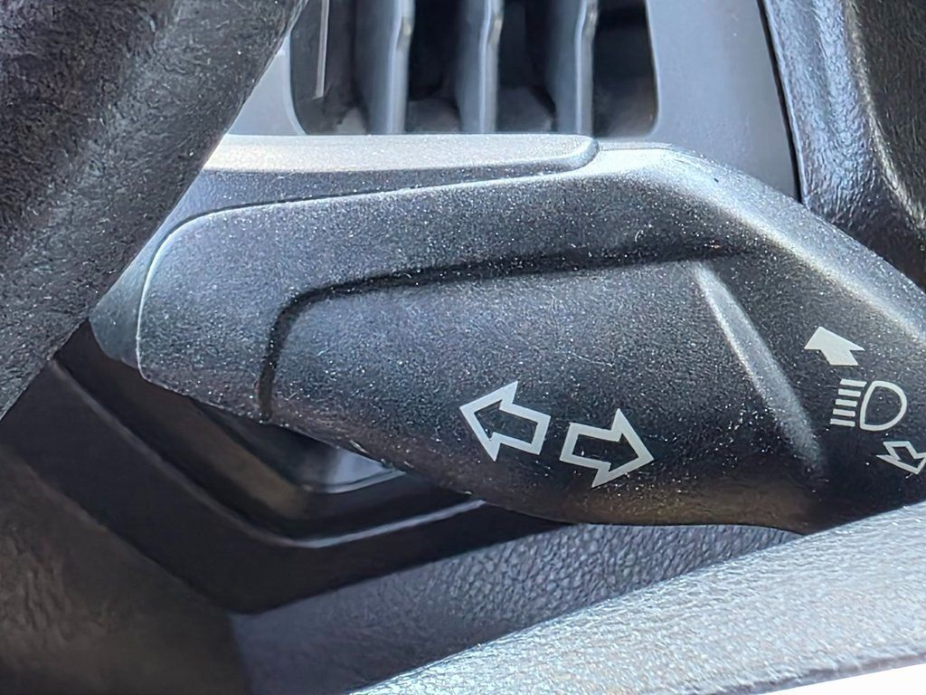 2017 Ford Transit Connect Van XL SWB w/Rear Symmetrical Doors - 22907334 - 31