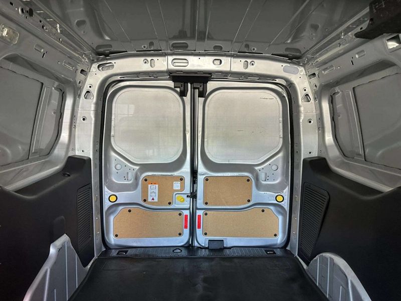 2017 Ford Transit Connect Van XLT LWB w/Rear Symmetrical Doors - 23034160 - 31