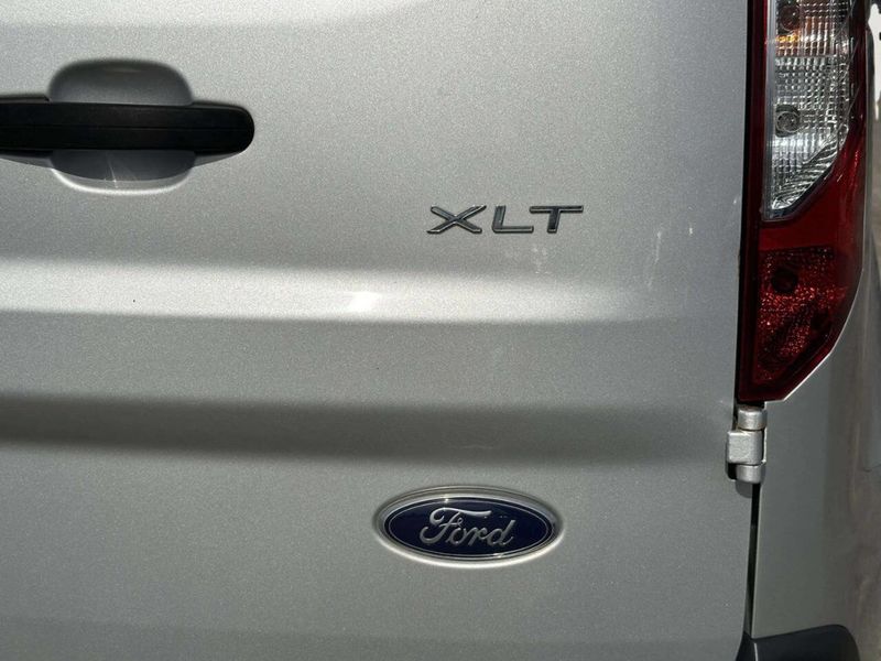 2017 Ford Transit Connect Van XLT LWB w/Rear Symmetrical Doors - 23034160 - 37