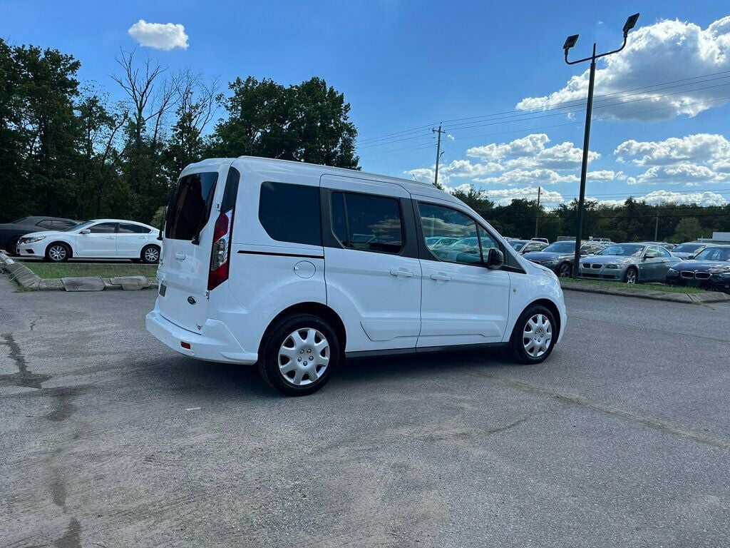 2017 Ford Transit Connect Wagon XLT SWB w/Rear Symmetrical Doors - 22602687 - 3