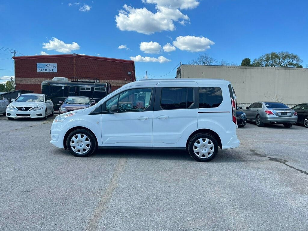 2017 Ford Transit Connect Wagon XLT SWB w/Rear Symmetrical Doors - 22602687 - 5