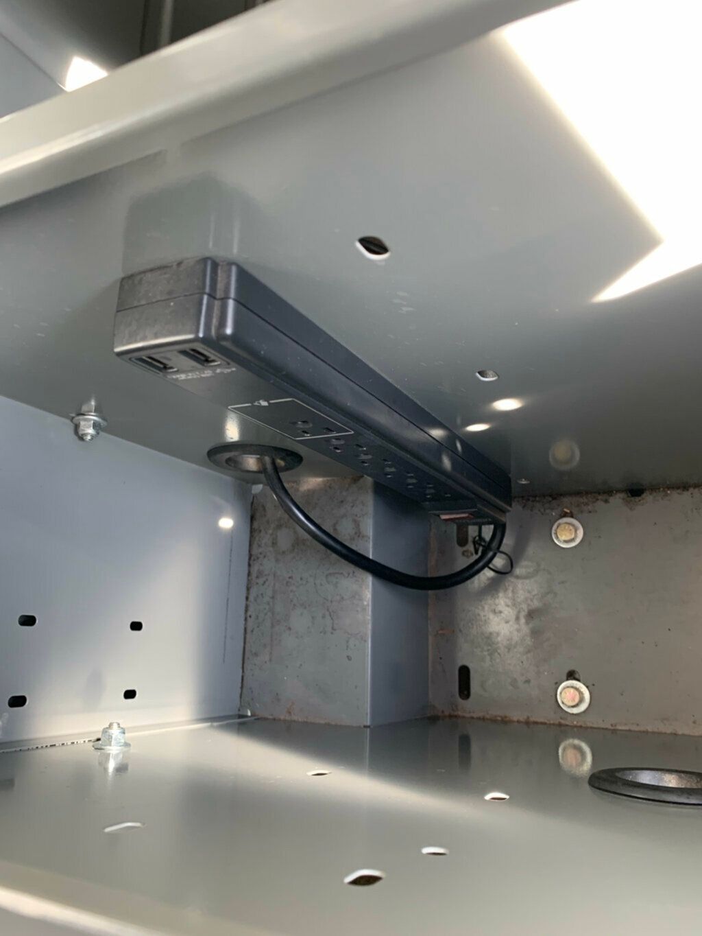 2017 Ford Transit Van T-150 130" Low Rf 8600 GVWR Sliding RH Dr - 22965376 - 37