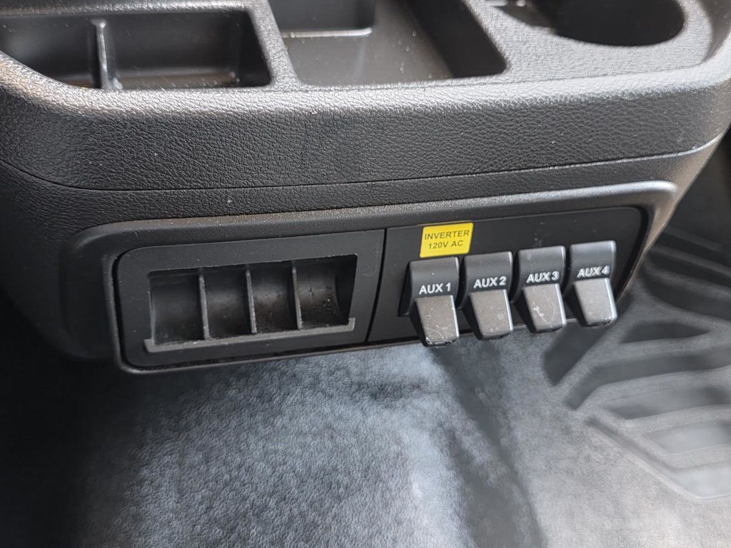 2017 Ford Transit Van photo 16