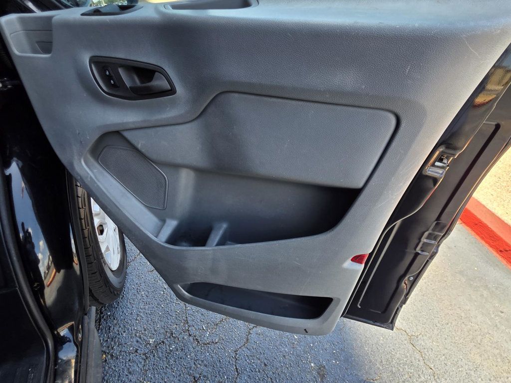 2017 Ford Transit Van photo 23