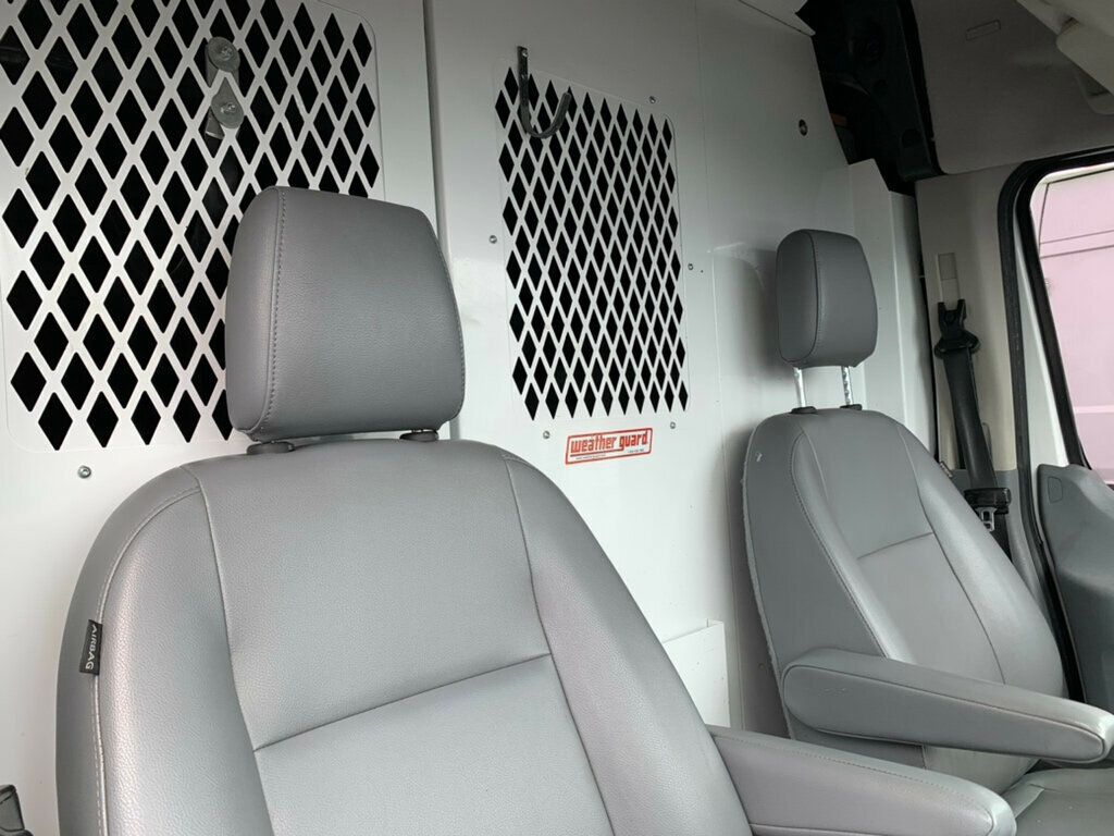 2017 Ford Transit Van T-150 148" Med Rf 8600 GVWR Sliding RH Dr 1-Owner - 23058612 - 29