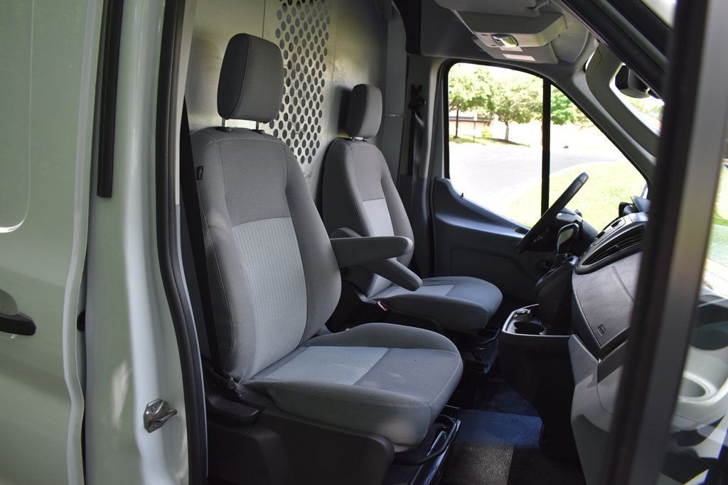 2017 Ford Transit Van photo 2