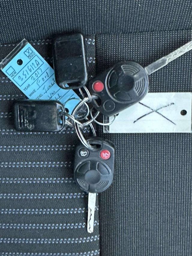 2017 Ford Transit Van T-250 148" Med Rf 9000 GVWR Sliding RH Dr - 23003908 - 34