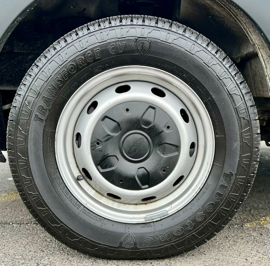 2017 Ford Transit Van T-350 148" EL Hi Rf 9500 GVWR Dual Dr - 22825923 - 25