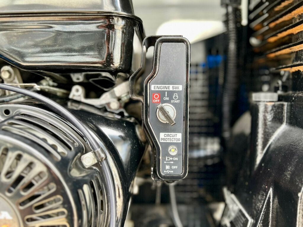 2017 Ford Transit Van T-350 148" EL Hi Rf 9500 GVWR Dual Dr - 22825923 - 8