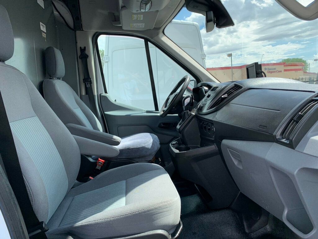 2017 Ford Transit Van photo 29