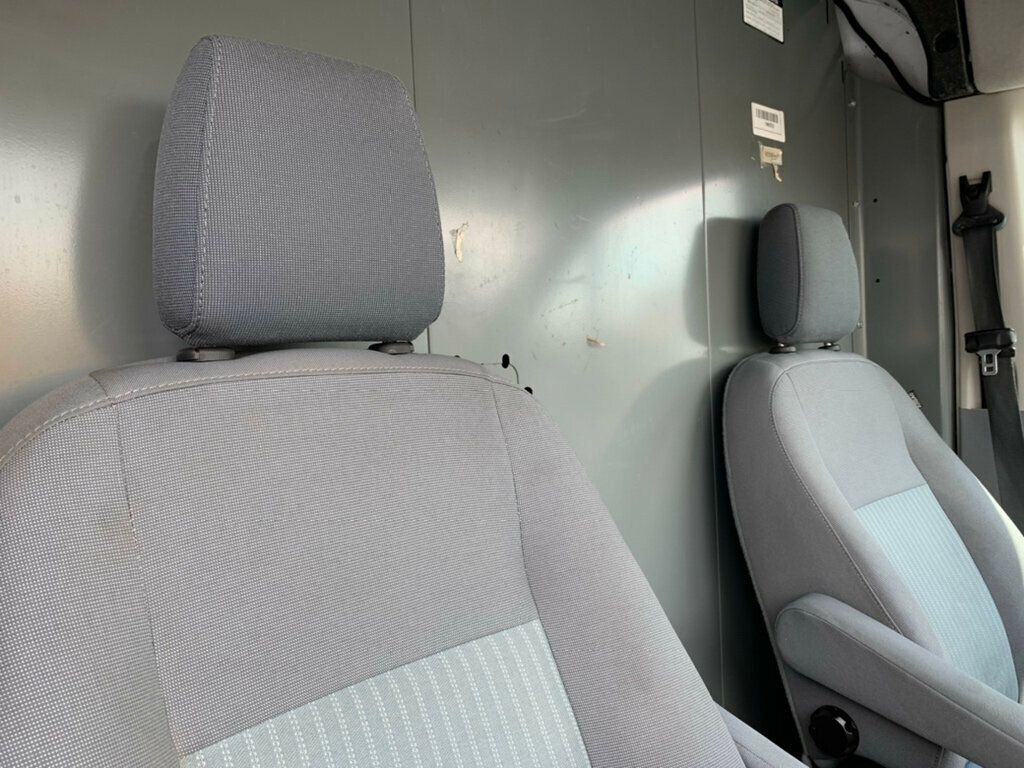 2017 Ford Transit Van photo 30