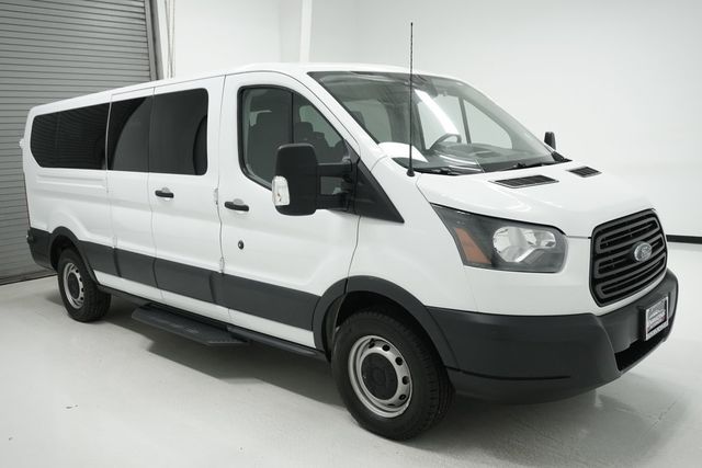 2017 Ford Transit Wagon  - 22965323 - 1