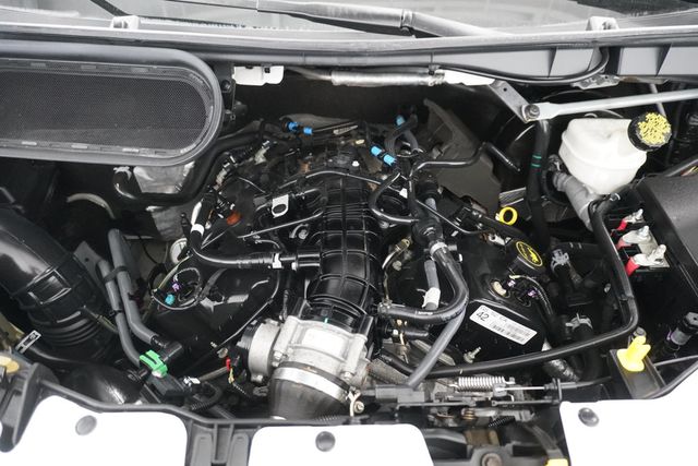 2017 Ford Transit Wagon  - 22988076 - 23