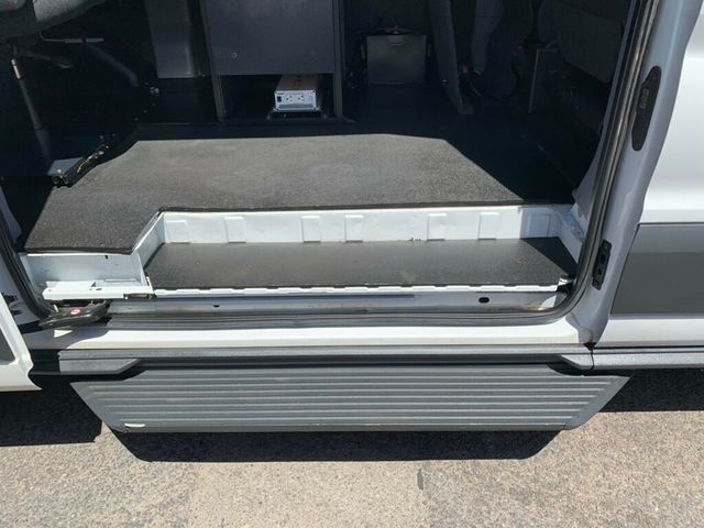 2017 Ford Transit Wagon T-150 130" Med Roof XLT Sliding RH Dr - 23033943 - 16