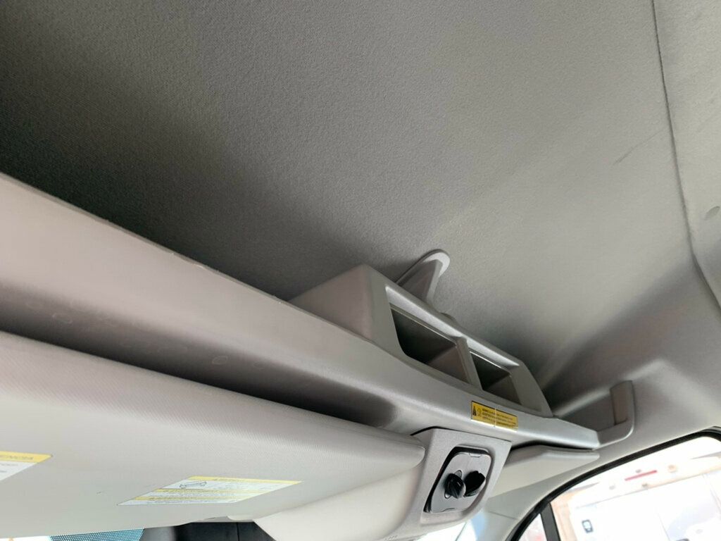 2017 Ford Transit Wagon T-150 130" Med Roof XLT Sliding RH Dr - 23033943 - 40