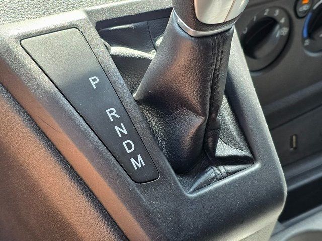 2017 Ford Transit Wagon T-350 148" Low Roof XLT Sliding RH Dr - 22868686 - 31