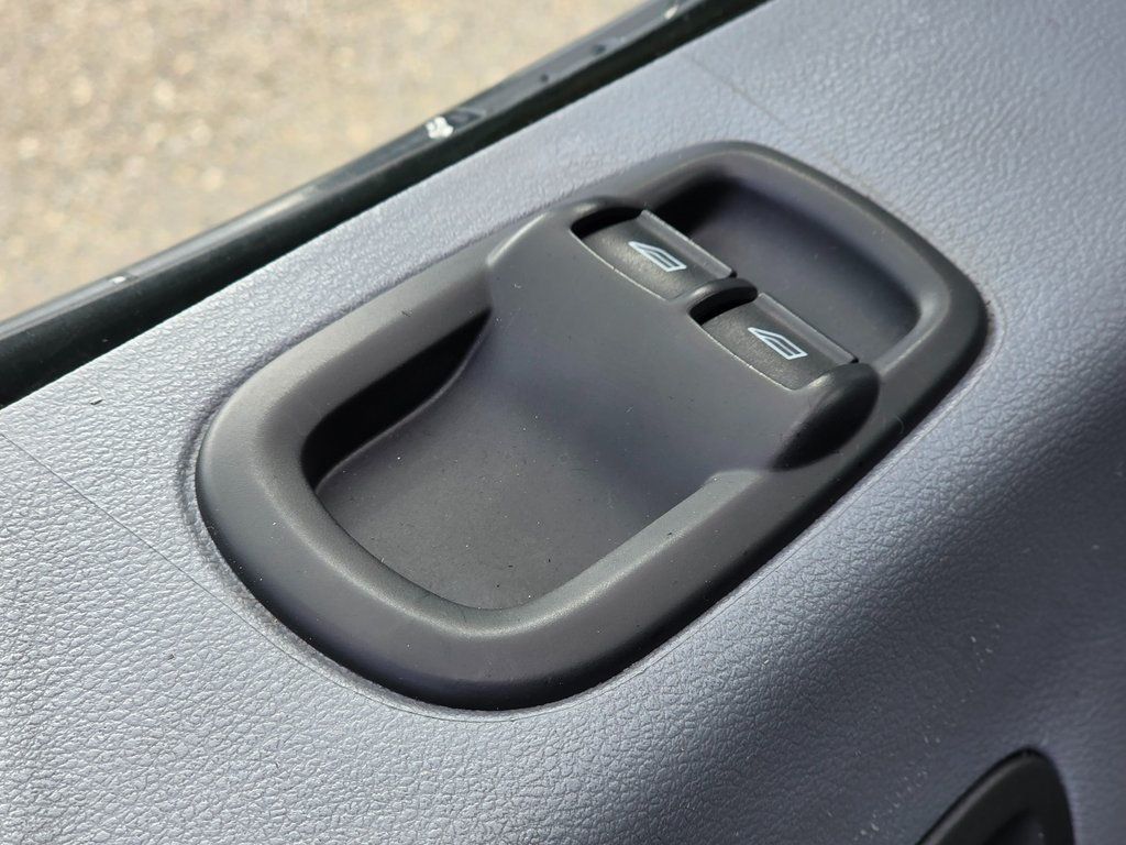 2017 Ford Transit Wagon T-350 148" Low Roof XLT Sliding RH Dr - 22945115 - 25