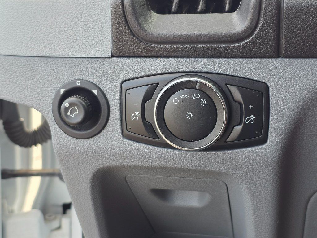 2017 Ford Transit Wagon T-350 148" Low Roof XLT Sliding RH Dr - 22945115 - 39