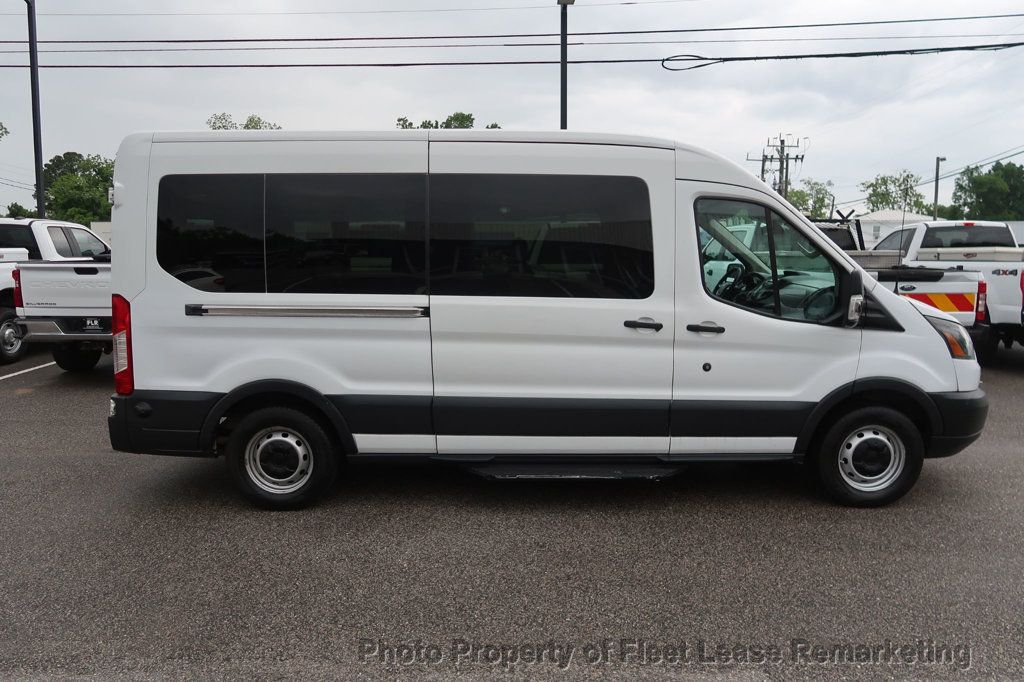 2017 Ford Transit Wagon Transit 350 15 Passenger Medium Roof Van - 23024430 - 5