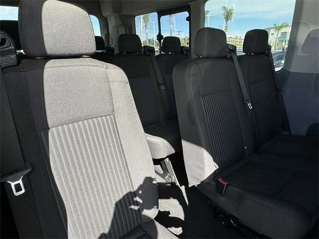 2017 Ford Transit Wagon XL - 22281118 - 18