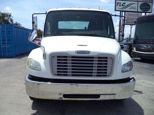 2017 Freightliner BUSINESS CLASS M2 106 AIR RIDE | AIR BRAKES | 26FT FLATBED PLATFORM - 21926289 - 23
