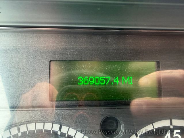 2017 Freightliner Cascadia 125  - 23054155 - 10