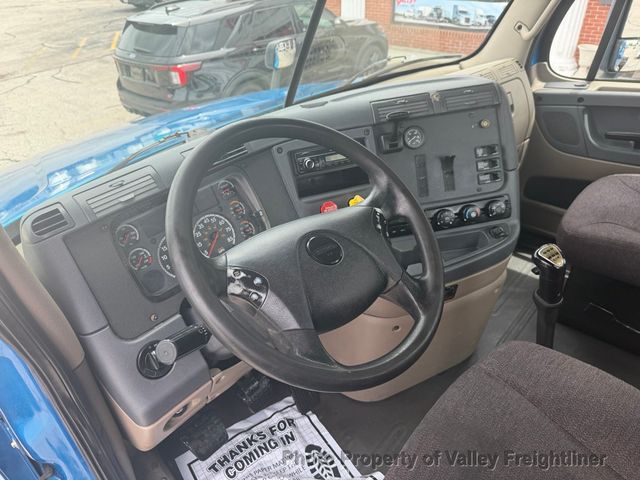 2017 Freightliner Cascadia 125  - 23054155 - 8