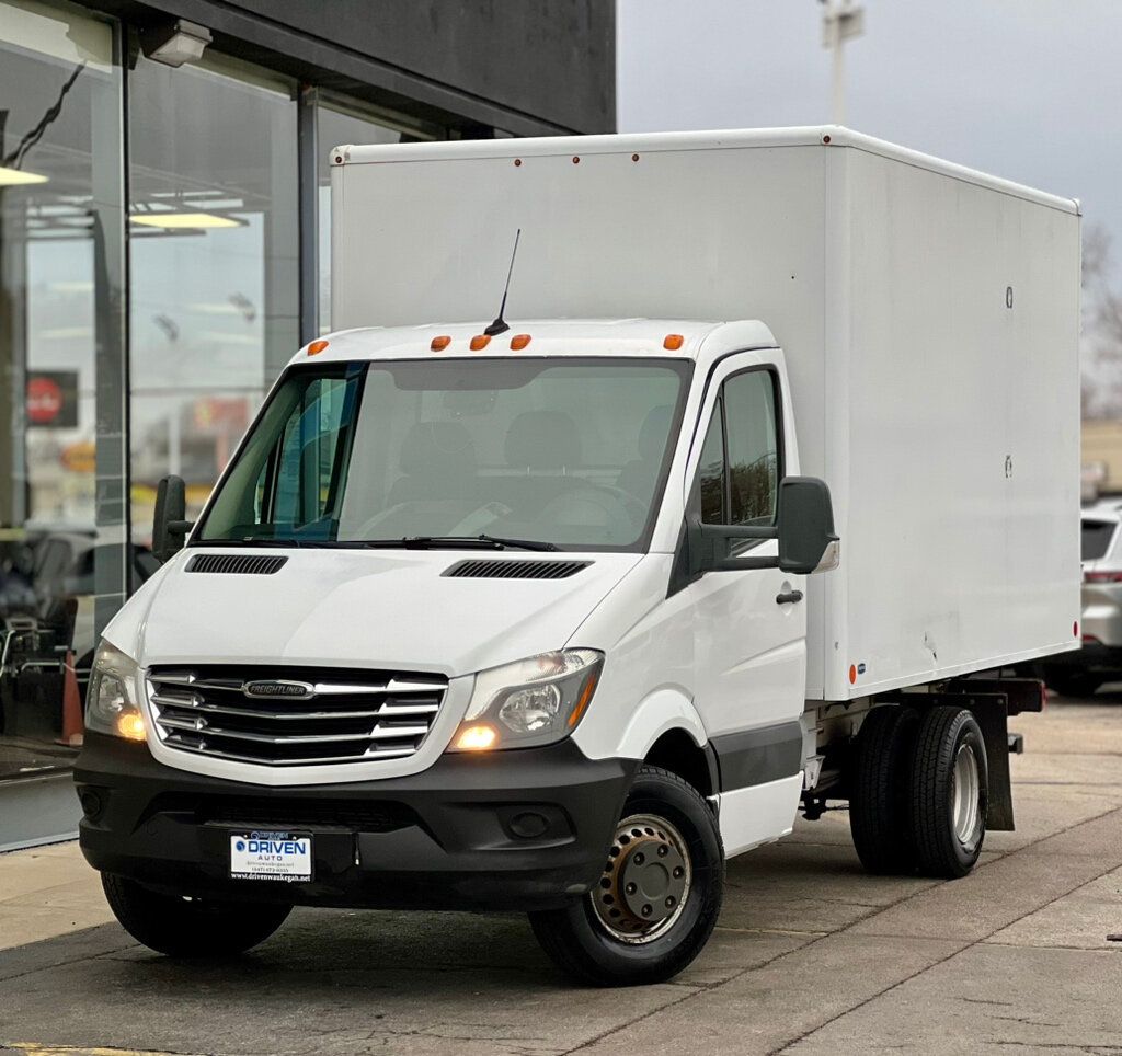 2017 FREIGHTLINER SPRINTER Freightliner Sprinter 3500 Cargo Van DRW Standard Roof 144.3" WB - 22942440 | Video 1