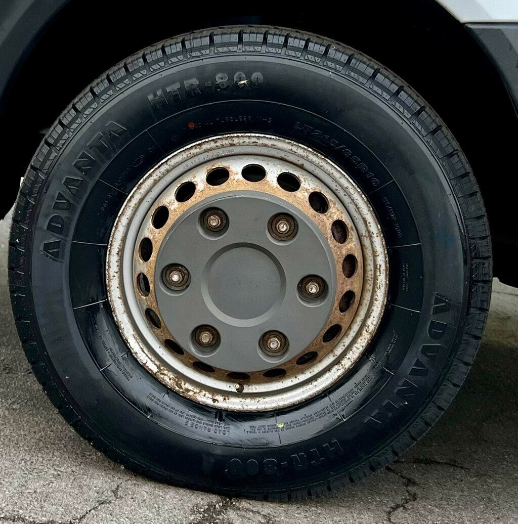 2017 FREIGHTLINER SPRINTER Freightliner Sprinter 3500 Cargo Van DRW Standard Roof 144.3" WB - 22942440 - 18