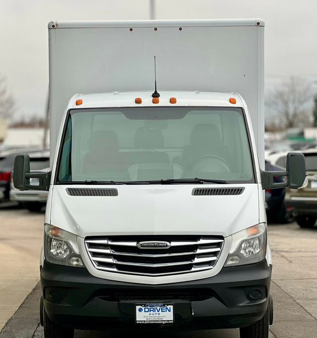 2017 FREIGHTLINER SPRINTER Freightliner Sprinter 3500 Cargo Van DRW Standard Roof 144.3" WB - 22942440 - 25
