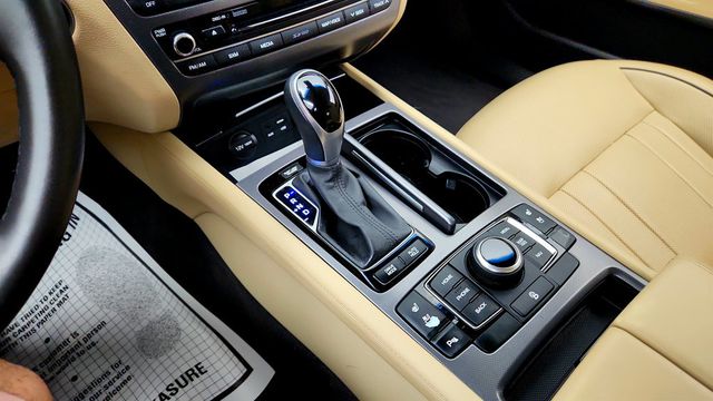 2017 Genesis G80 3.8L AWD - 23045447 - 16