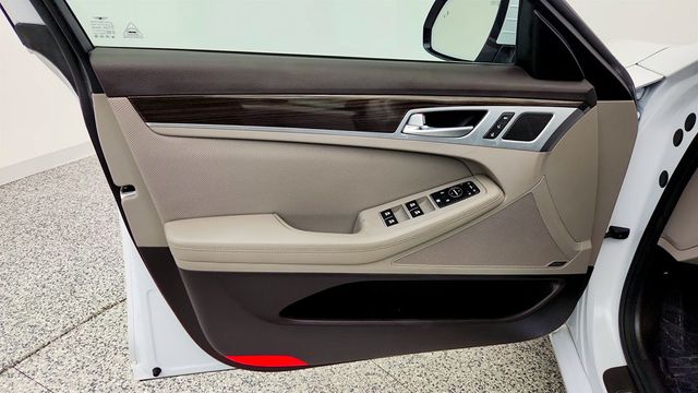 2017 Genesis G80 3.8L RWD w/ Premium Package - 23011415 - 10