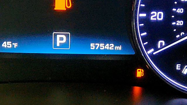 2017 Genesis G80 3.8L RWD w/ Premium Package - 23011415 - 15