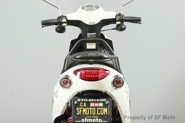 2017 Genuine Buddy 125 Only 1601 Miles! - 22997747 - 24