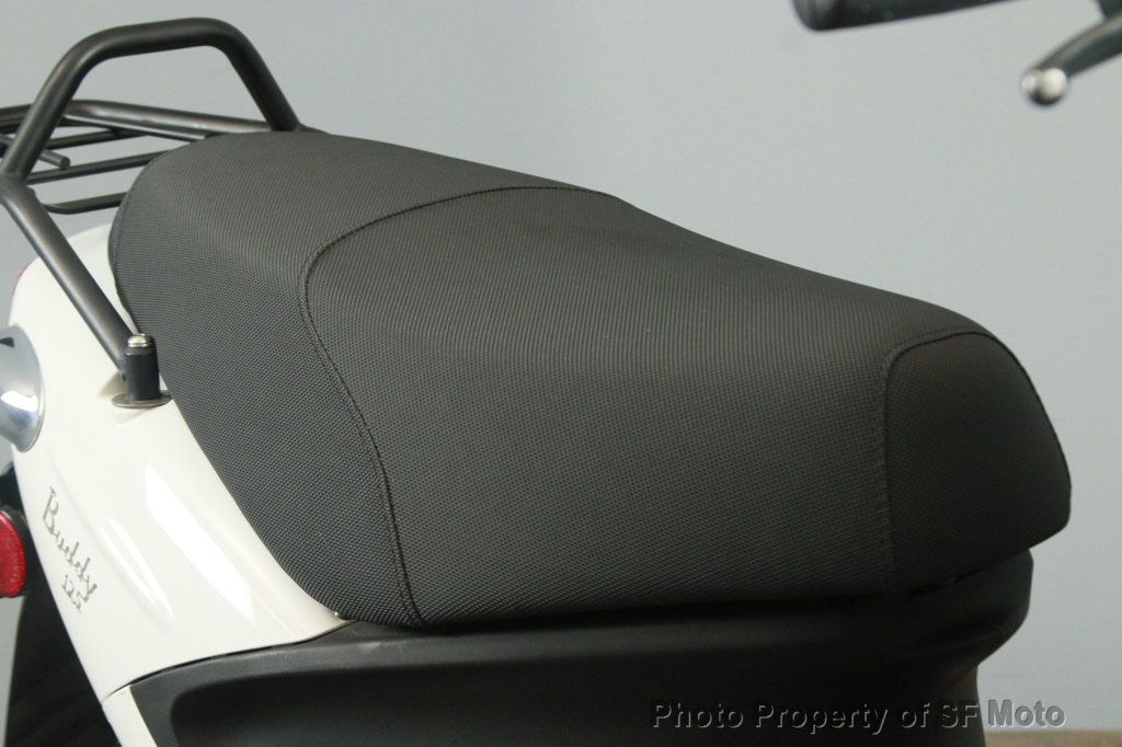 2017 Genuine Buddy 125 Only 1601 Miles! - 22997747 - 30