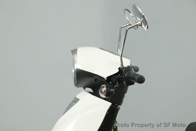 2017 Genuine Buddy 125 Only 1601 Miles! - 22997747 - 6