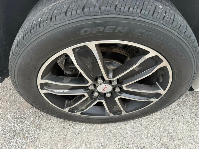 2017 GMC Acadia AWD 4dr Denali - 23028936 - 16