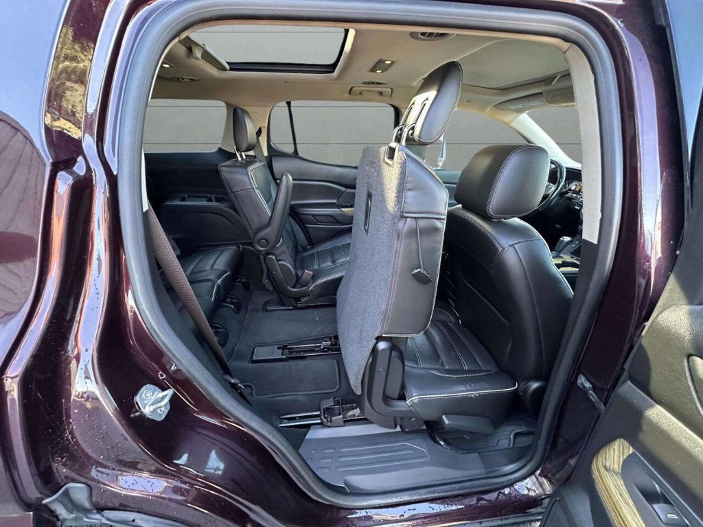 2017 GMC Acadia AWD 4dr Denali - 22930838 - 26