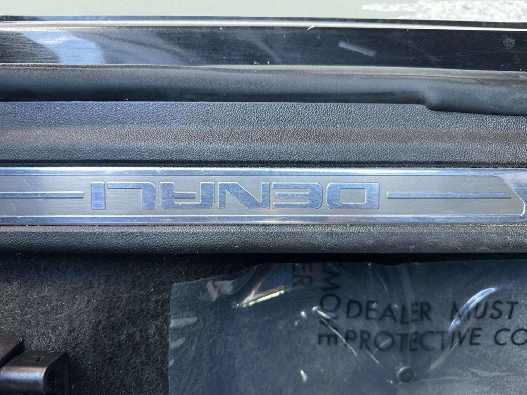 2017 GMC Acadia AWD 4dr Denali - 23043550 - 26