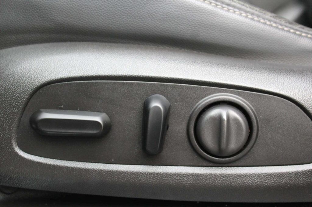 2017 GMC Acadia AWD 4dr SLT w/SLT-1 - 22931349 - 11