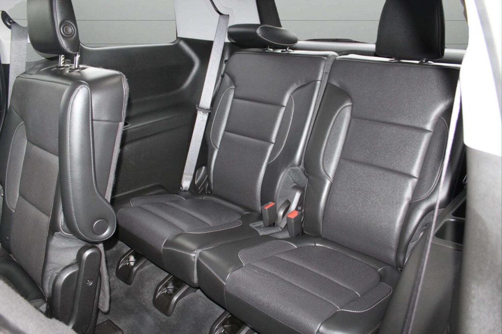 2017 GMC Acadia AWD 4dr SLT w/SLT-1 - 22931349 - 14